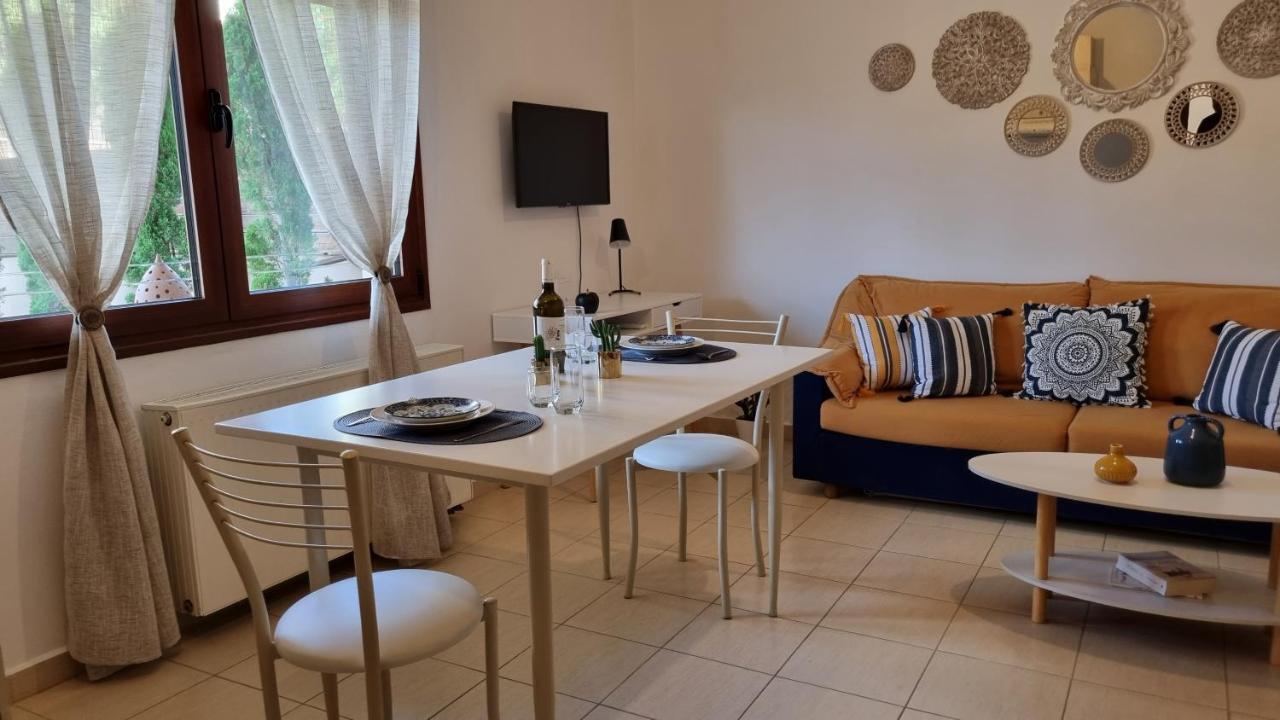 Cypress Garden House Apartment Gazi Exterior foto